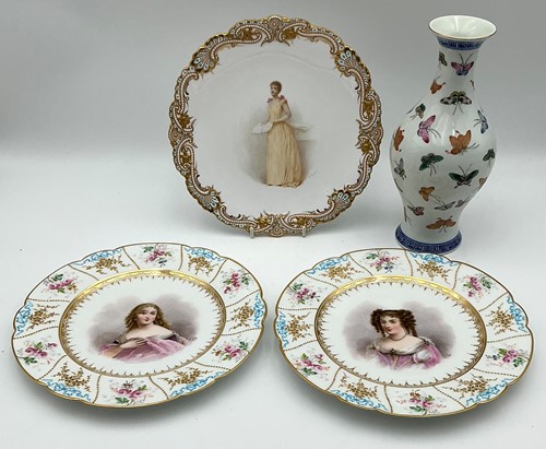 Lot 83 - A Copeland 'jewelled' porcelain plate painted...