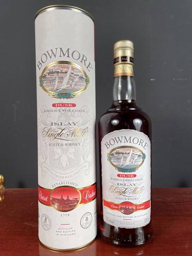 Lot 131 - Bowmore Dusk Single Malt Scotch Whisky