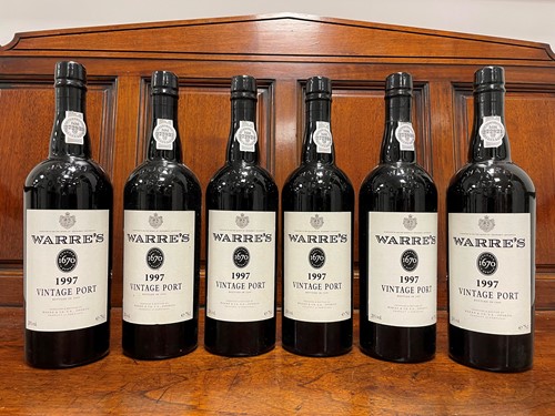 Lot 21 - Warre's 1997 Vintage Port