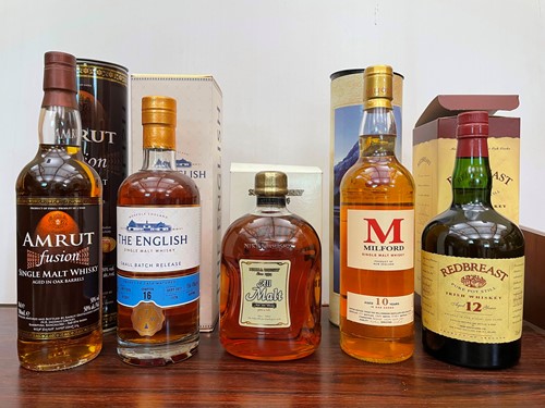 Lot 152 - World Whisky, 5 bottles