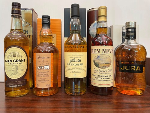 Lot 154 - Single Malt Scotch Whisky, 10 Year Olds, 5 bottles