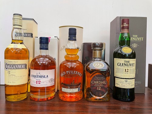 Lot 164 - Single Malt Scotch Whisky, 12 Year Olds, 5 bottles