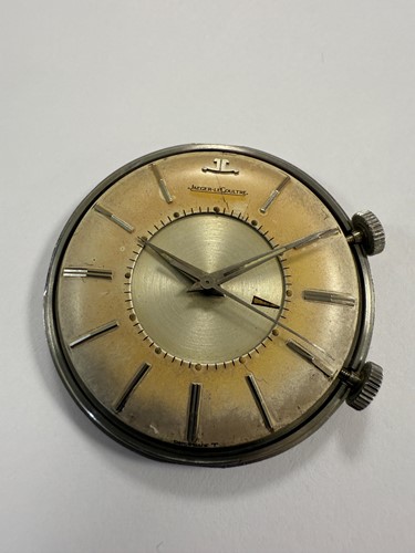 Lot 256 - Jaeger-LeCoultre - A steel 'Memovox' alarm wristwatch