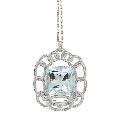 Lot 186 - A platinum aquamarine and diamond pendant and chain
