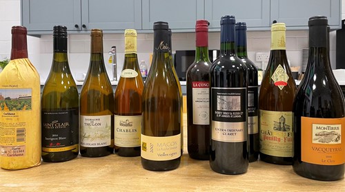 Lot 39 - Mixed wines, 11 bottles
