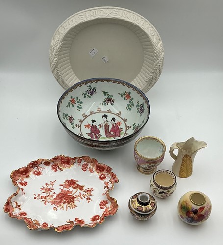 Lot 96 - A small Royal Worcester fruit painted vase, a...