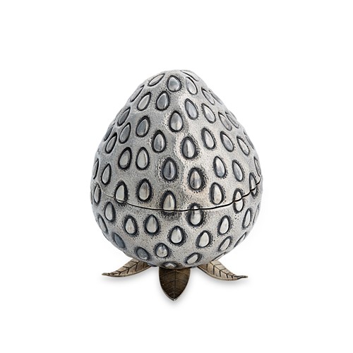 Lot 292 - House of Lawrian, Christopher Nigel Lawrence, a silver novelty surprise strawberry