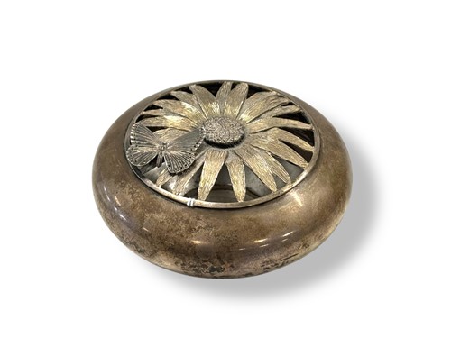 Lot 216 - Peter Nicholas & Co Ltd., a silver pot pourri pot and cover