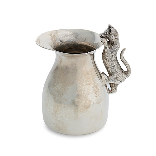 Lot 305 - Peter Nicholas & Co., a novelty silver cream jug