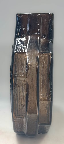 Lot 31 - Geoffrey Baxter for Whitefriars, a large cinnamon glass ‘Banjo’ vase