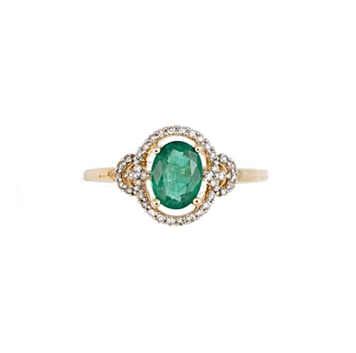 Lot 125 - A 14ct gold emerald and diamond halo style ring