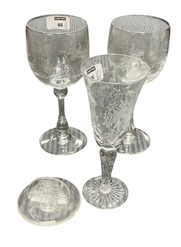Lot 46 - A pair of Webb moulded and wheel cut...