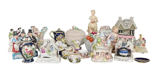 Lot 47 - A group of decorative pottery, porcelain and...