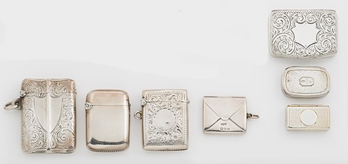 Lot 311 - A collection of three snuffboxes, three vesta cases and a stamp case