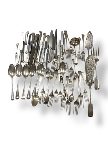 Lot 279 - A collection of silver flatware, 1584g (51ozt)...