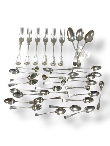 Lot 291 - A collection of assorted silver flatware,...