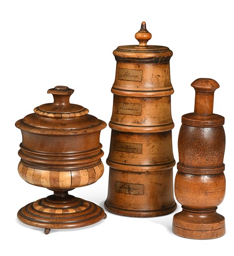 Lot 389 - A collection of treen, 19th century