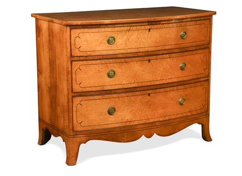 Lot 613 - A Regency satinwood bowfront chest
