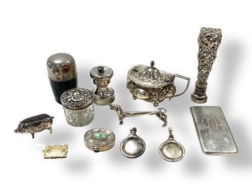 Lot 286 - A collection of silverware including a mustard,...