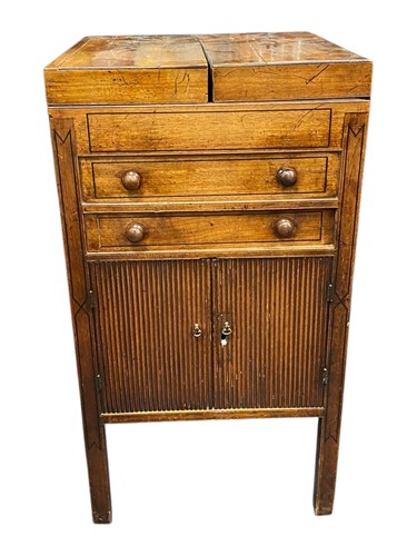 Lot 583 - A Regency mahogany and ebony line inlaid washstand