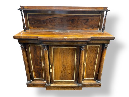 Lot 556 - An early 19th century rosewood and gilt...