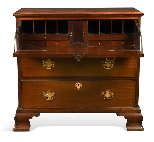 Lot 521 - A late George II / early George III mahogany secretaire chest