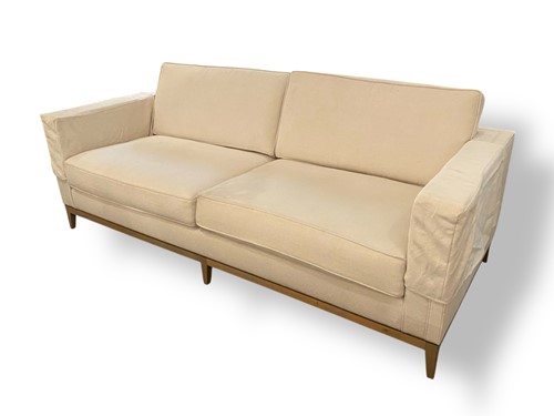 Lot 673 - A pair of Sofa & Chair Co 'Hockney Deluxe' 3...