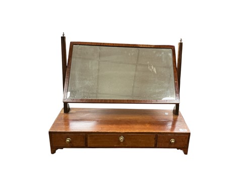 Lot 495 - Regency dressing table mirror 60 x 71 x 25cm