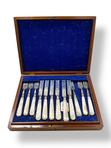 Lot 275 - A cased set of 12 pairs of silver and...