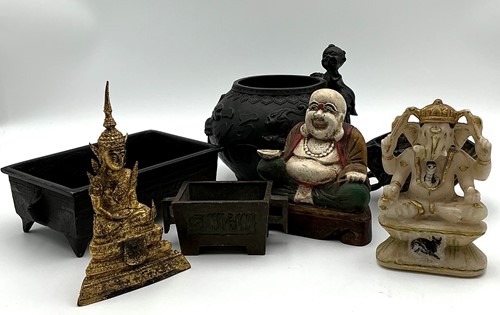 Lot 72 - A group of Asian items, to include a bronze...