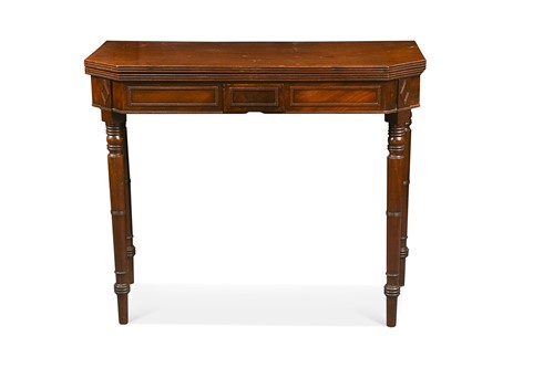 Lot 525 - A late Regency mahogany tea table
