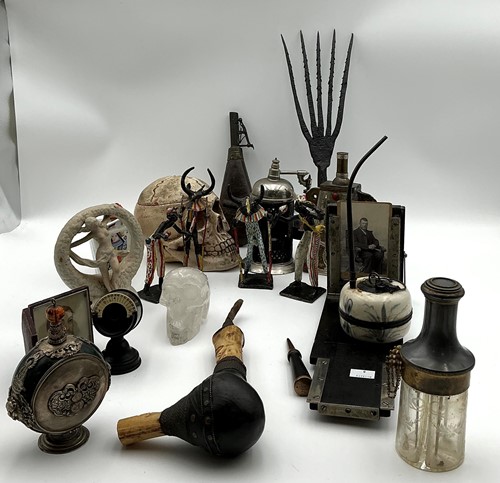 Lot 78 - A model of a skull and a glass model of a...