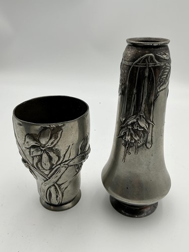 Lot 186 - An Art Nouveau Kayserzin pewter vase 12.5cm...