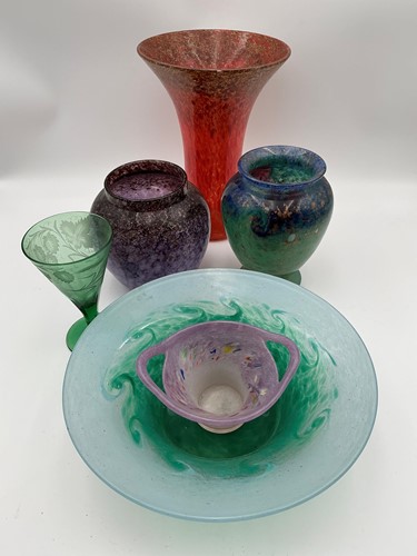 Lot 84 - Art Glass
