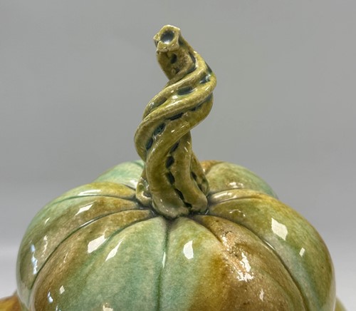 Lot 143 - Kate Malone (1959-), a large Gourd Box