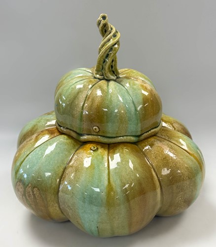 Lot 143 - Kate Malone (1959-), a large Gourd Box