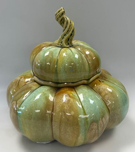Lot 143 - Kate Malone (1959-), a large Gourd Box