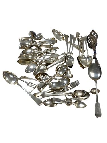 Lot 230 - A collection of silver flatware 2099g...