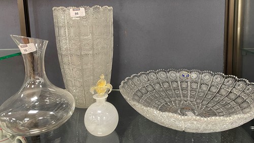 Lot 86 - A glass wine-decanting carafe, 23cm high, a...