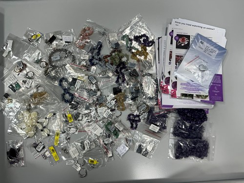 Lot 335 - A collection of mostly emerald and amethyst...