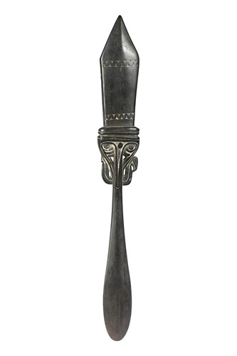 Lot 485 - A Massim lime spatula, probably Papua New Guinea