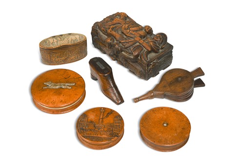 Lot 642 - A Scottish 'Blind Man' table snuff box, 19th century