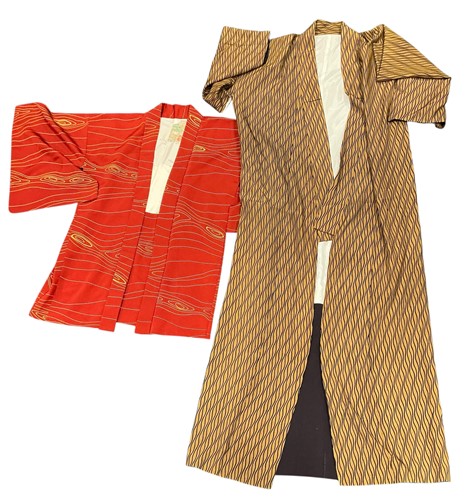 Lot 155 - A modern silk and silk-lined kimono in brown...