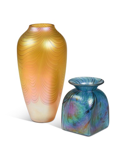 Lot 3 - A Favrile-style glass vase