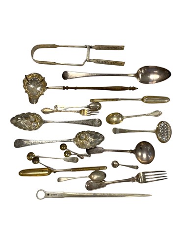 Lot 243 - A collection of silver flatware, 1038g...