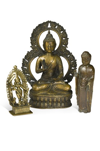 Lot 71 - A Sino-Tibetan bronze figure of Amitayus, early 20th century