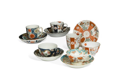 Lot 554 - A collection of Worcester porcelain tea and coffee items, circa 1770