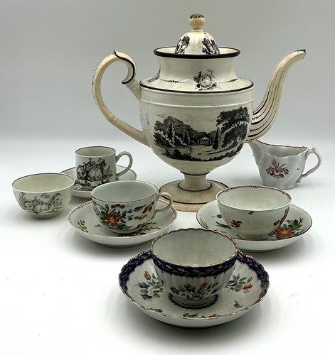 Lot 32 - A group of English porcelain, to include a...