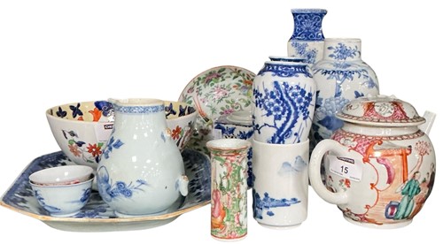 Lot 15 - A group of Chinese ceramics, to include an...