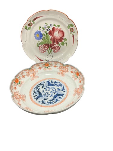 Lot 11 - A 20th century Chinese lobed dish in famille...